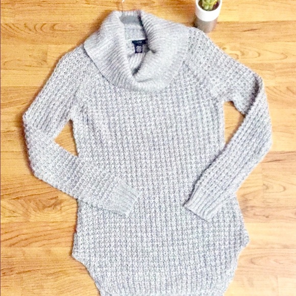 Rue21 Sweaters - 🌸Rue 21 🌸M size